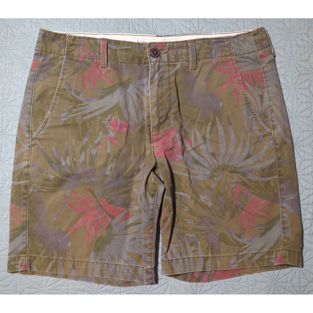 American Eagle Prep Shorts Mens 34 Green Used Tropical Palm Leaf Vintage Wash